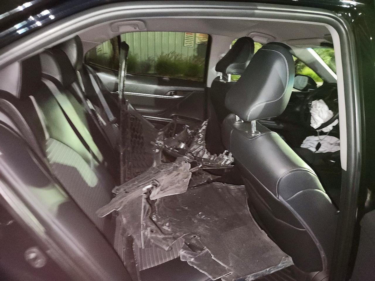 2022 Toyota Camry Se - zdjęcie 11