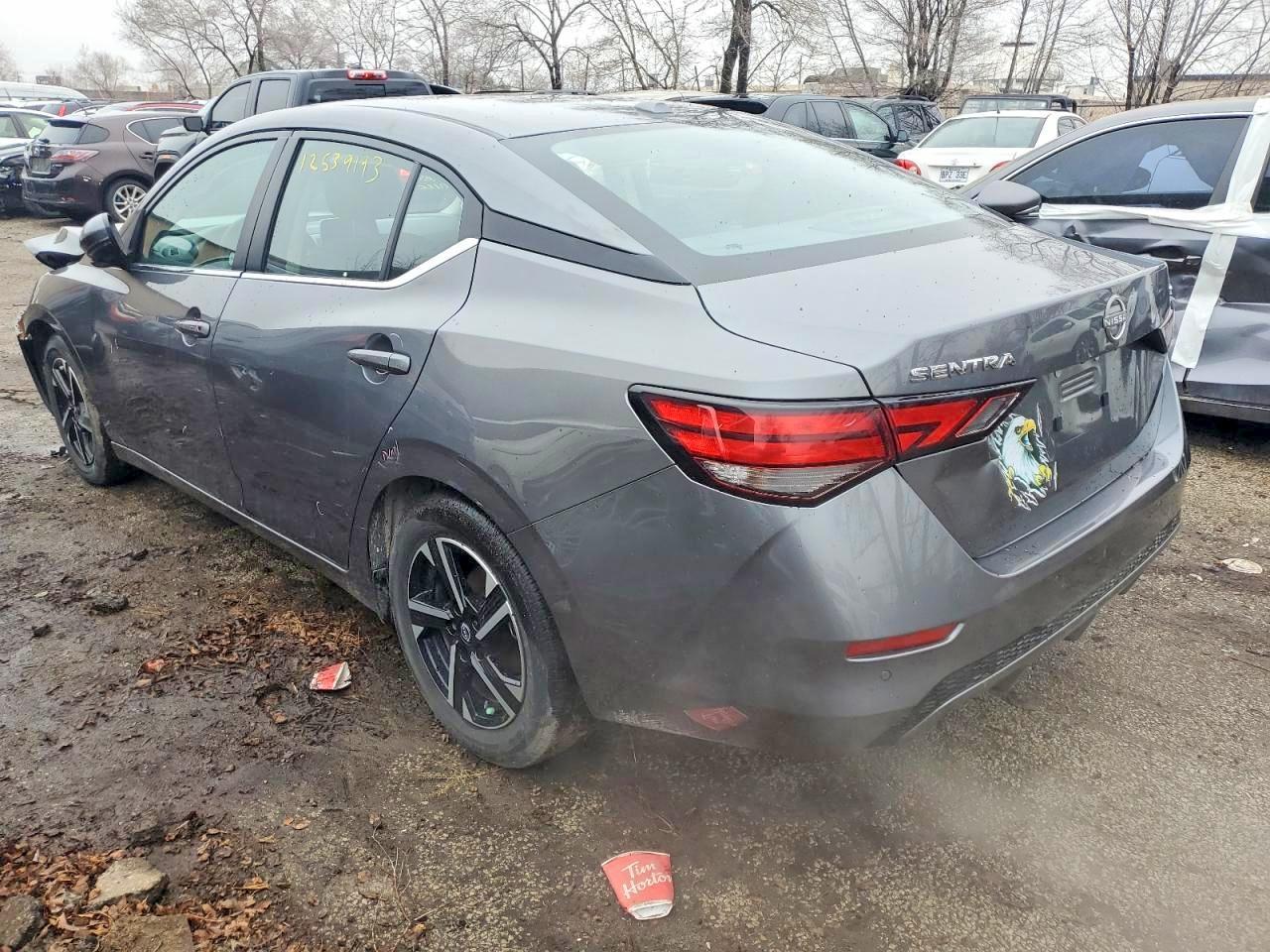 2024 Nissan Sentra Sv - zdjęcie 3