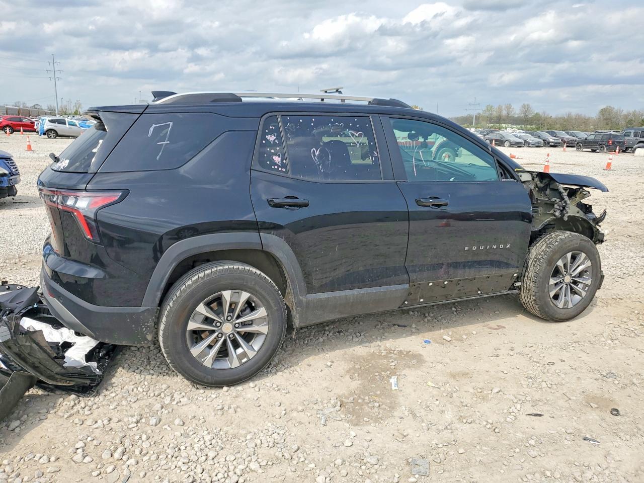 2025 Chevrolet Equinox Lt - zdjęcie 3