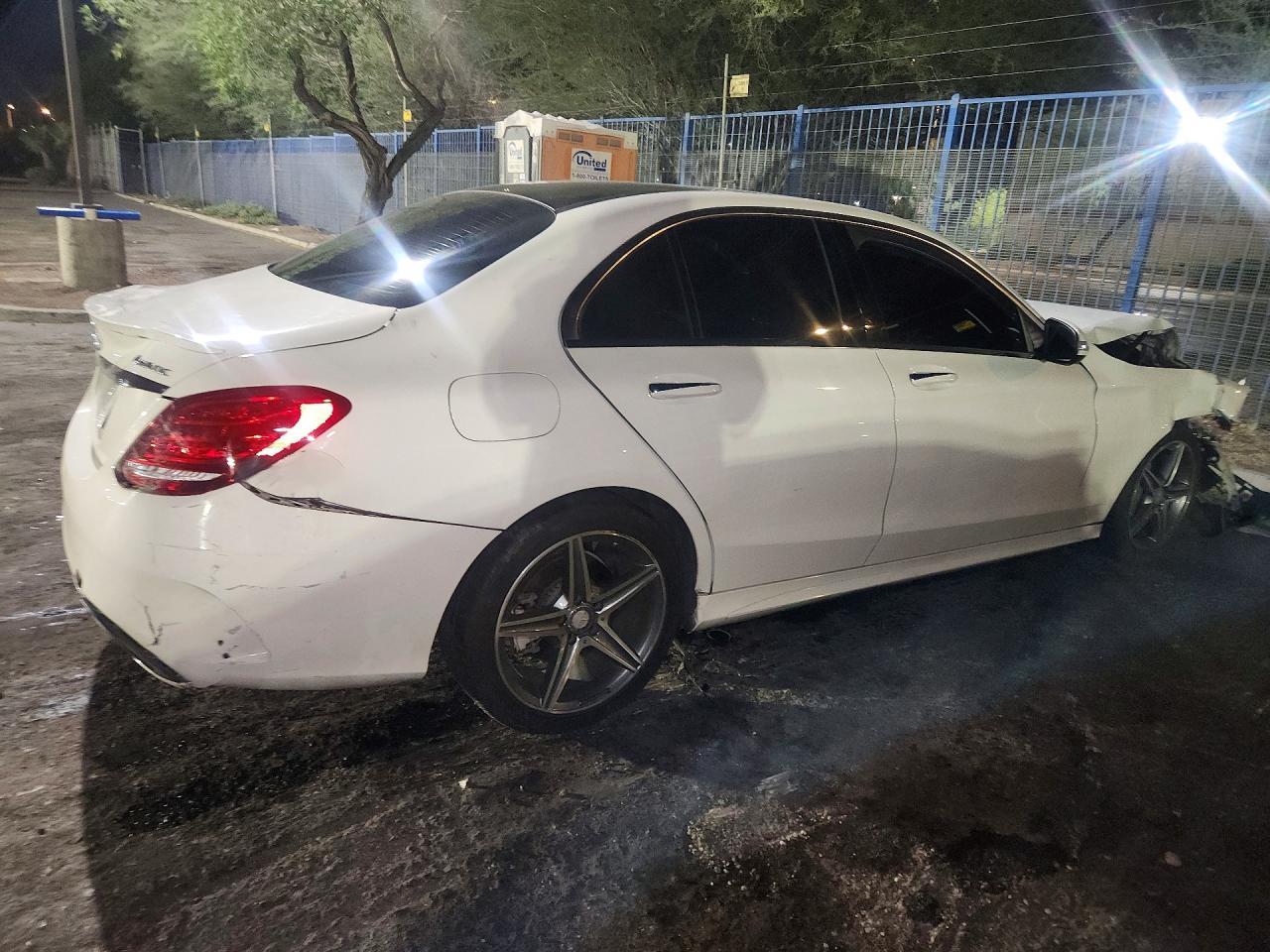 2015 Mercedes-Benz C 300 4Matic - zdjęcie 3