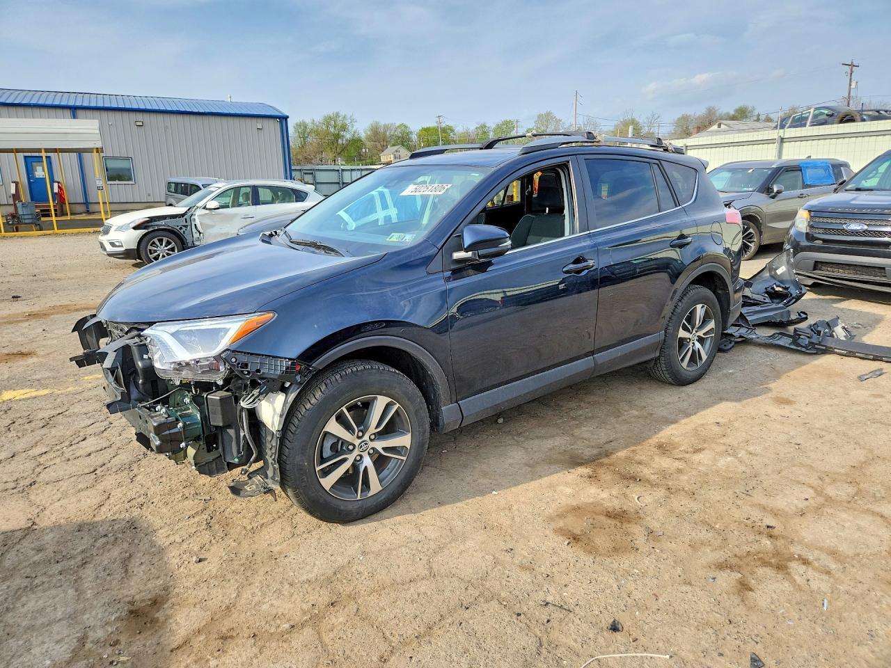 2017 Toyota Rav4 Xle - zdjęcie główne