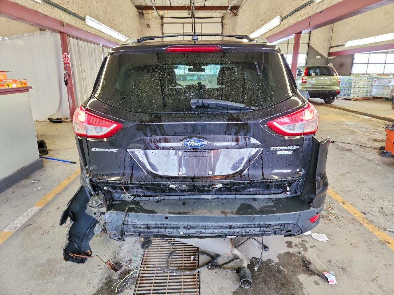 2013 Ford Escape Titanium - zdjęcie 6
