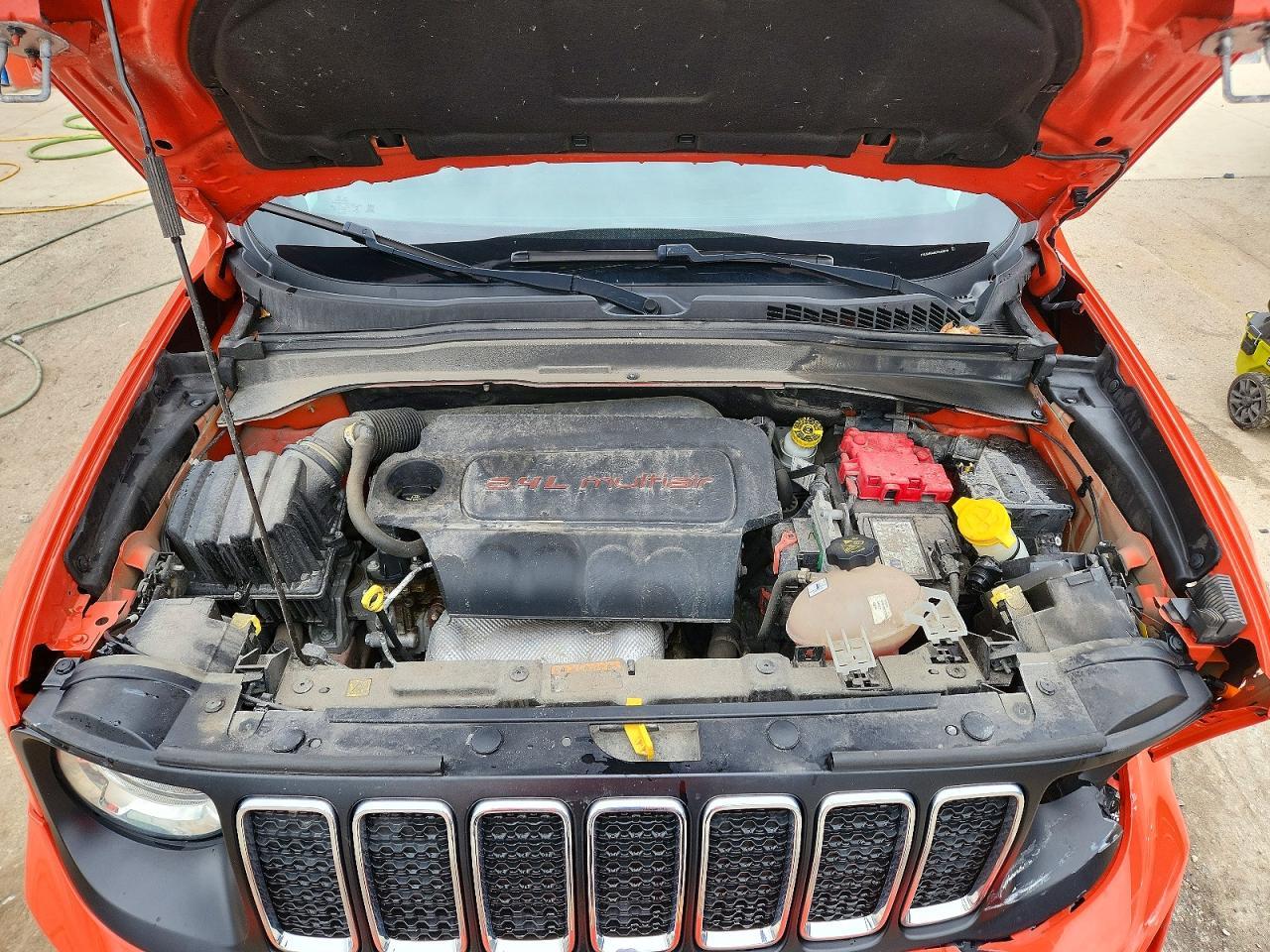 2019 Jeep Renegade Latitude - zdjęcie 12
