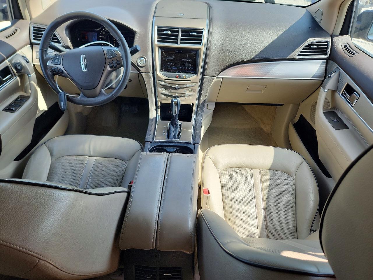 2013 Lincoln Townhouse Mkx - zdjęcie 8