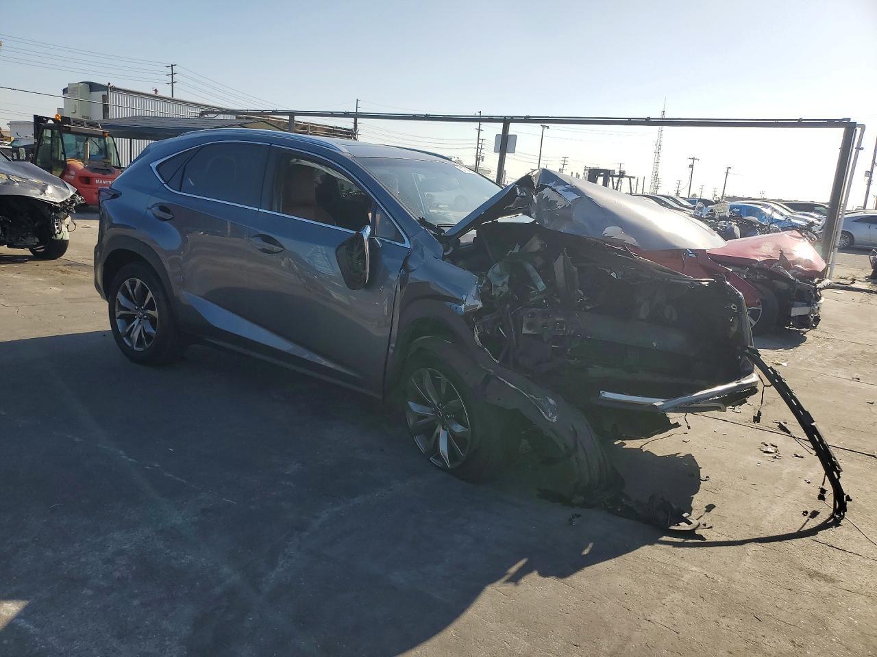 2015 Lexus Nx 200T - zdjęcie 4