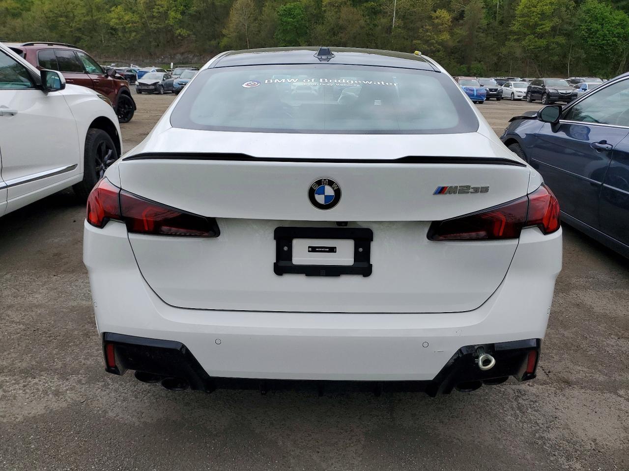 2025 BMW M235Xi - zdjęcie 6