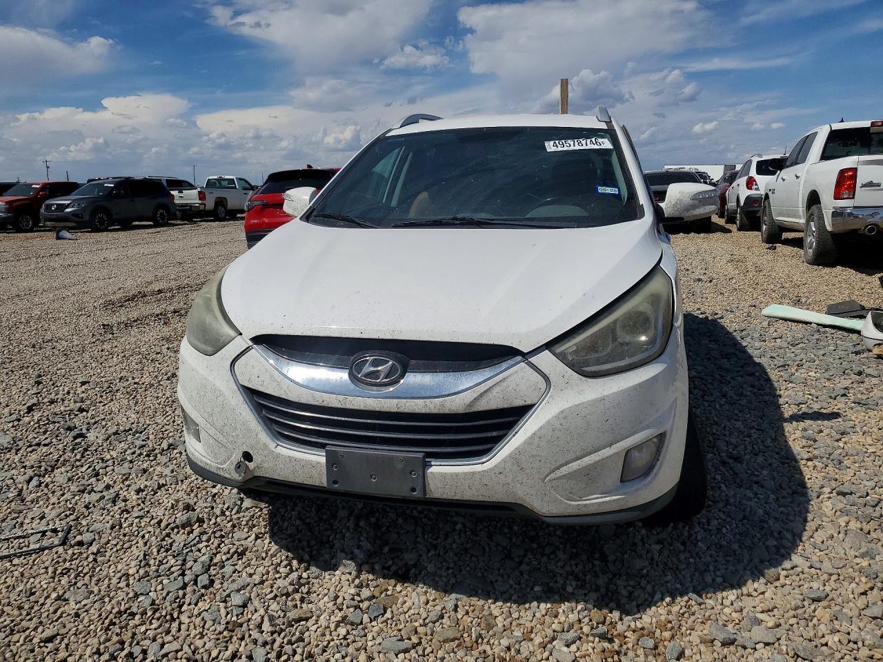 Hyundai Tucson - zdjęcie 5