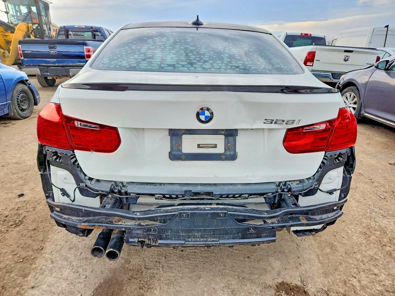 2015 BMW 328 Xi - zdjęcie 6