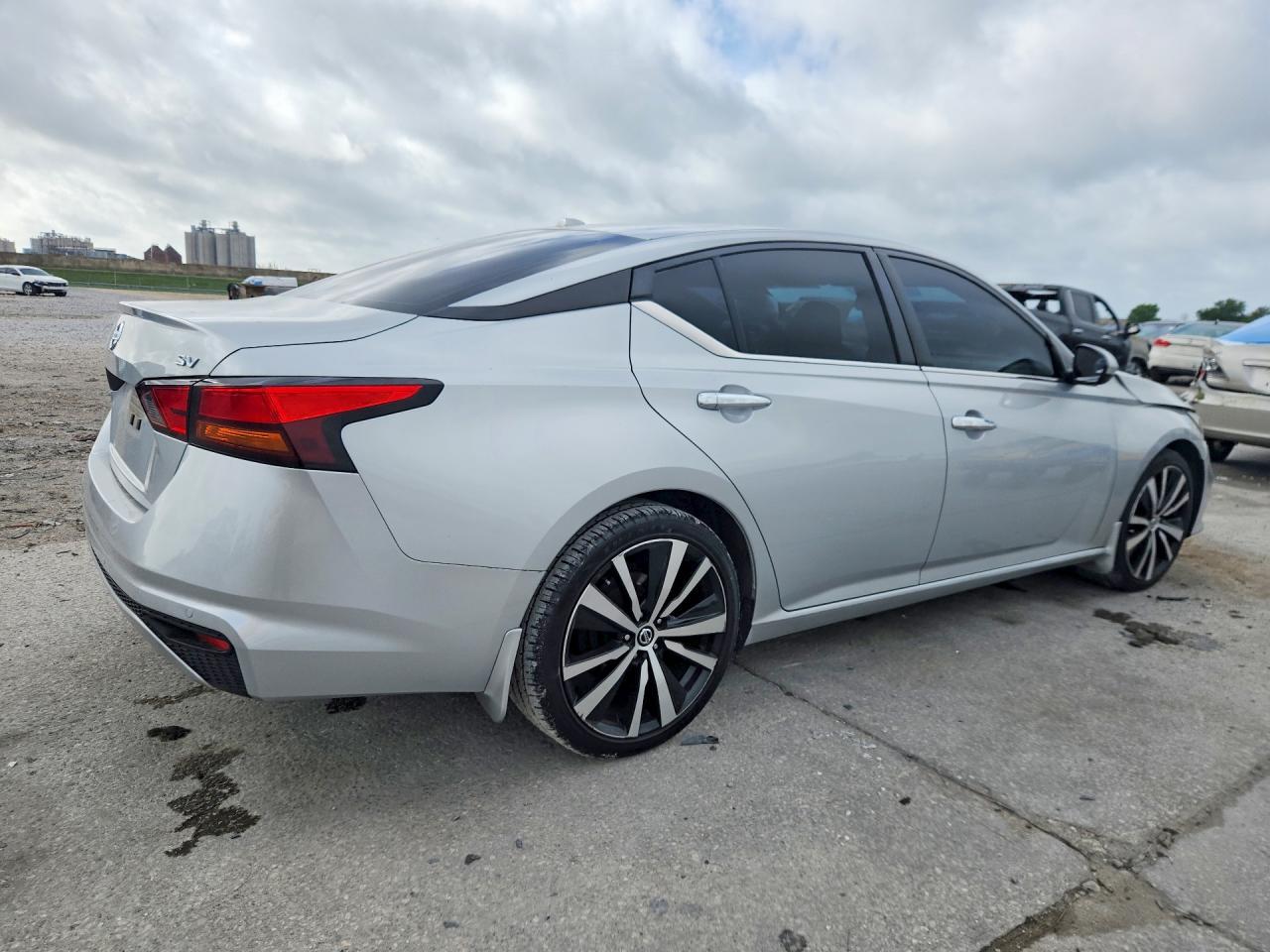 2022 Nissan Altima 2.5 Sv - zdjęcie 3