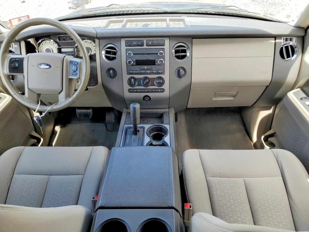 2013 Ford Expedition - zdjęcie 8