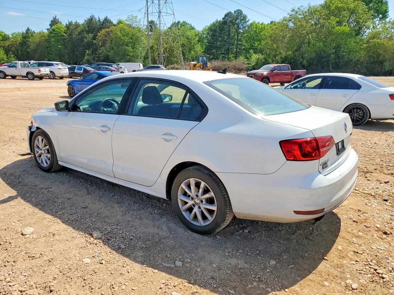 2015 Volkswagen Jetta Se - zdjęcie 2