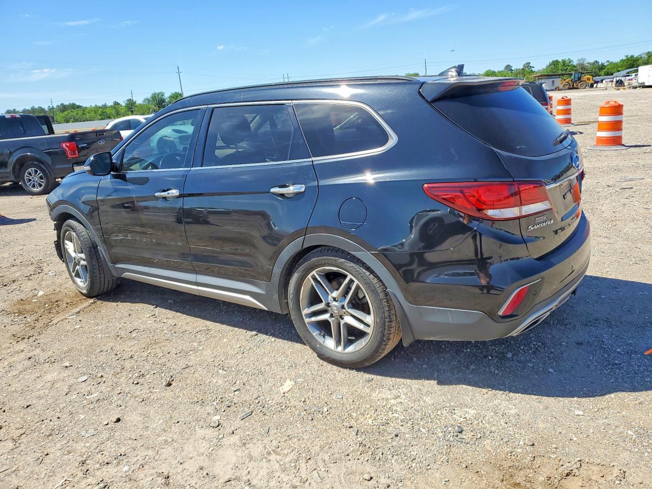 2018 Hyundai Santa Fe Limited Ultimate - zdjęcie 2