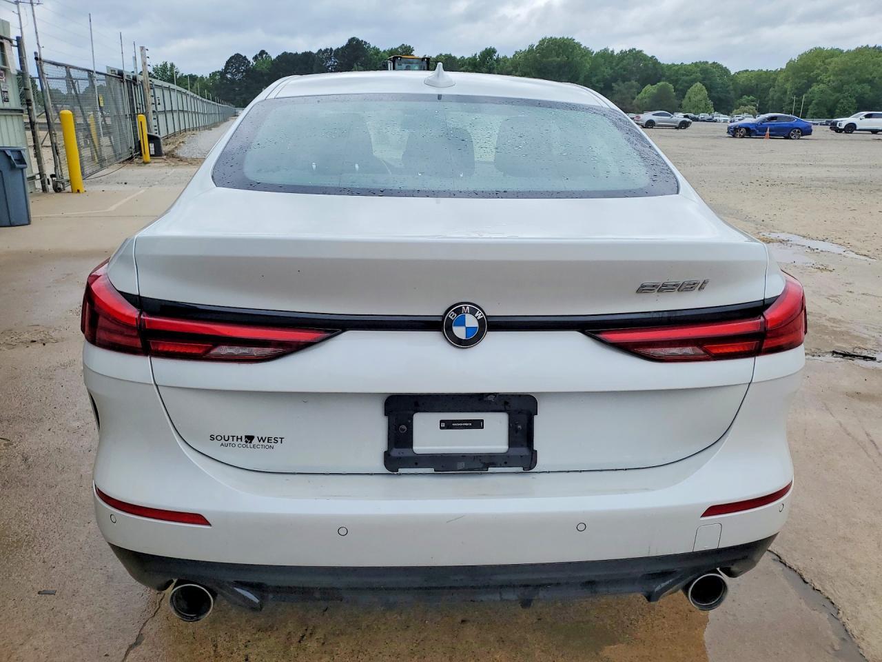 2024 BMW 228I - zdjęcie 6