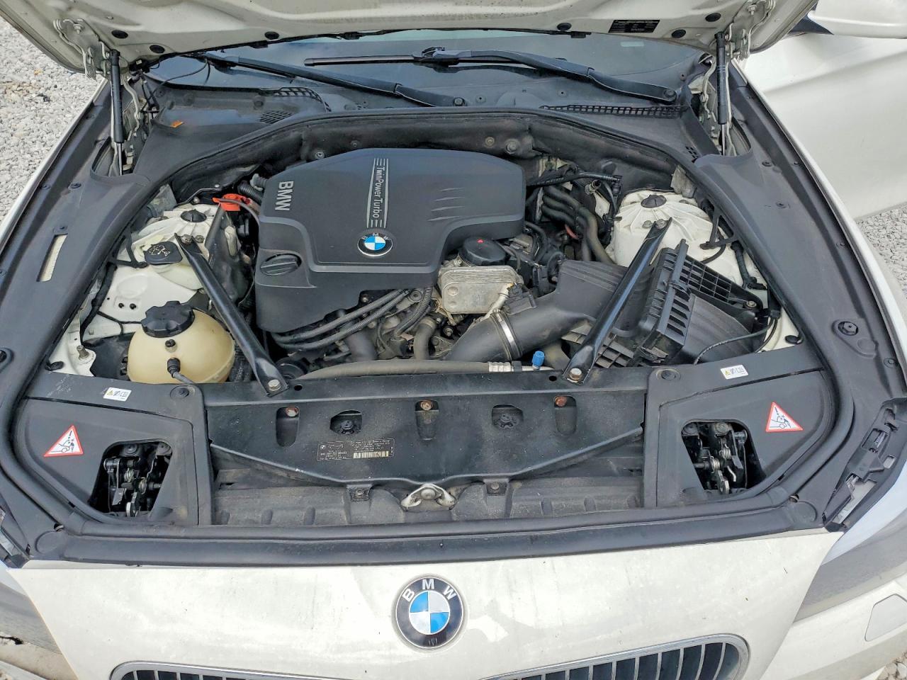 2013 BMW 528 Xi - zdjęcie 11