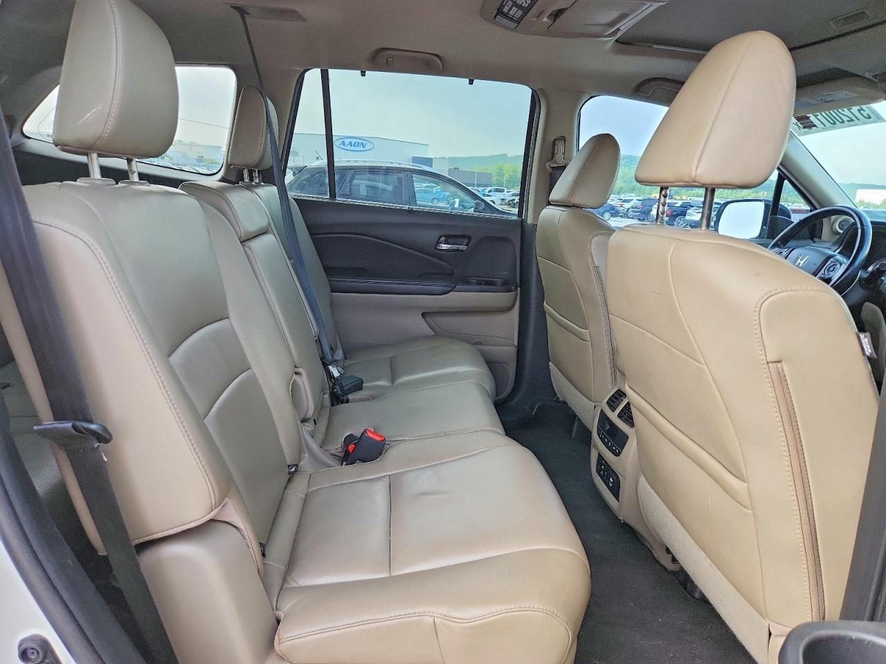 2016 Honda Pilot Touring - zdjęcie 10