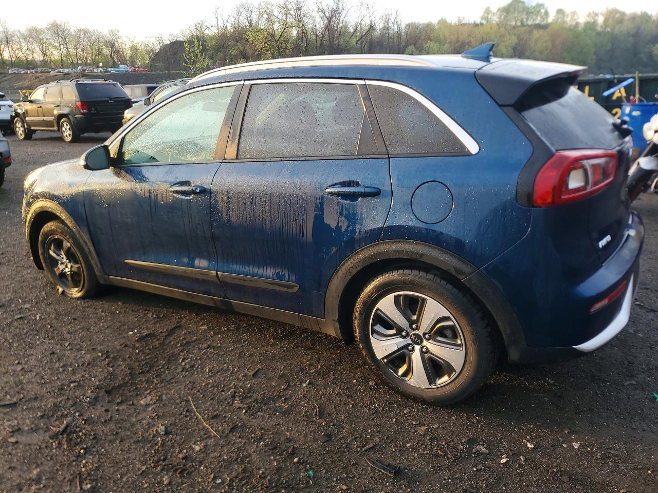 2017 Kia Niro Ex - zdjęcie 2