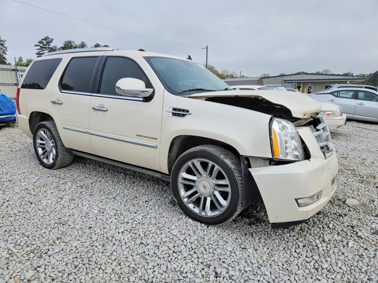 2013 Cadillac Escalade Platinum - zdjęcie 4