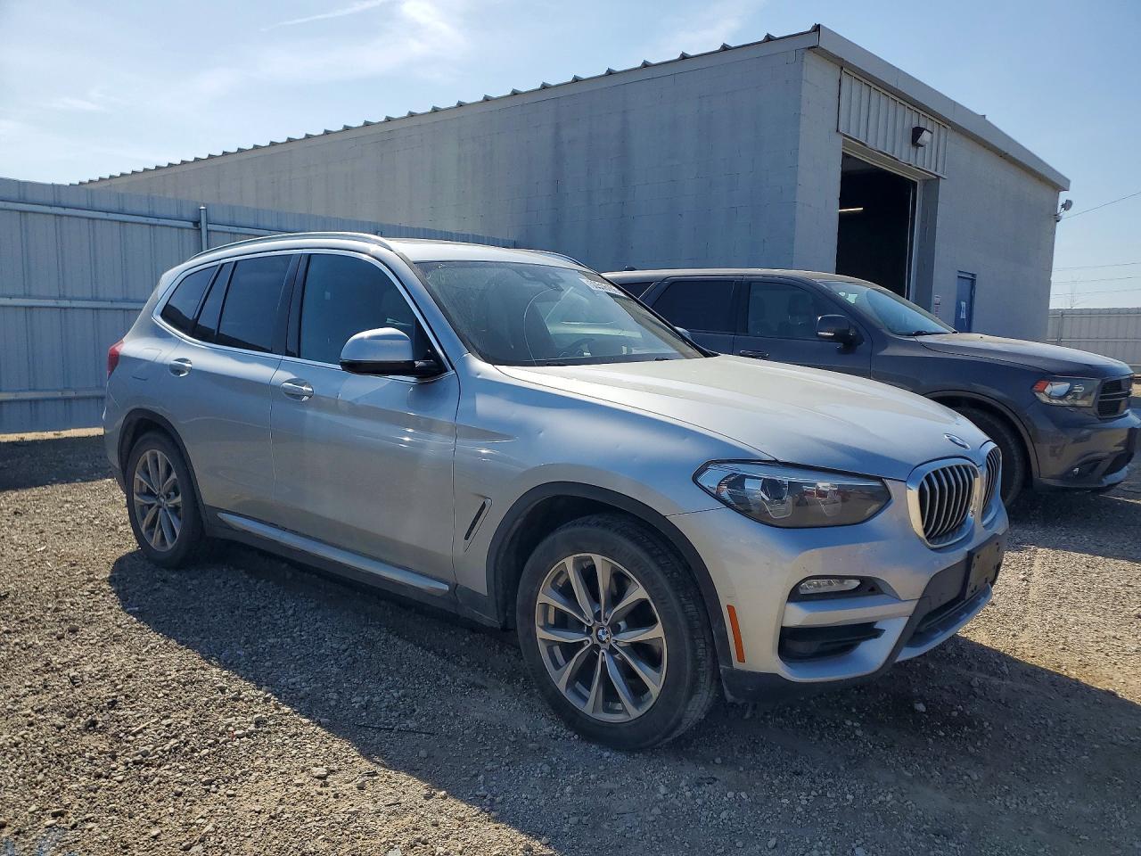 2019 BMW X3 xDrive30I - zdjęcie 4