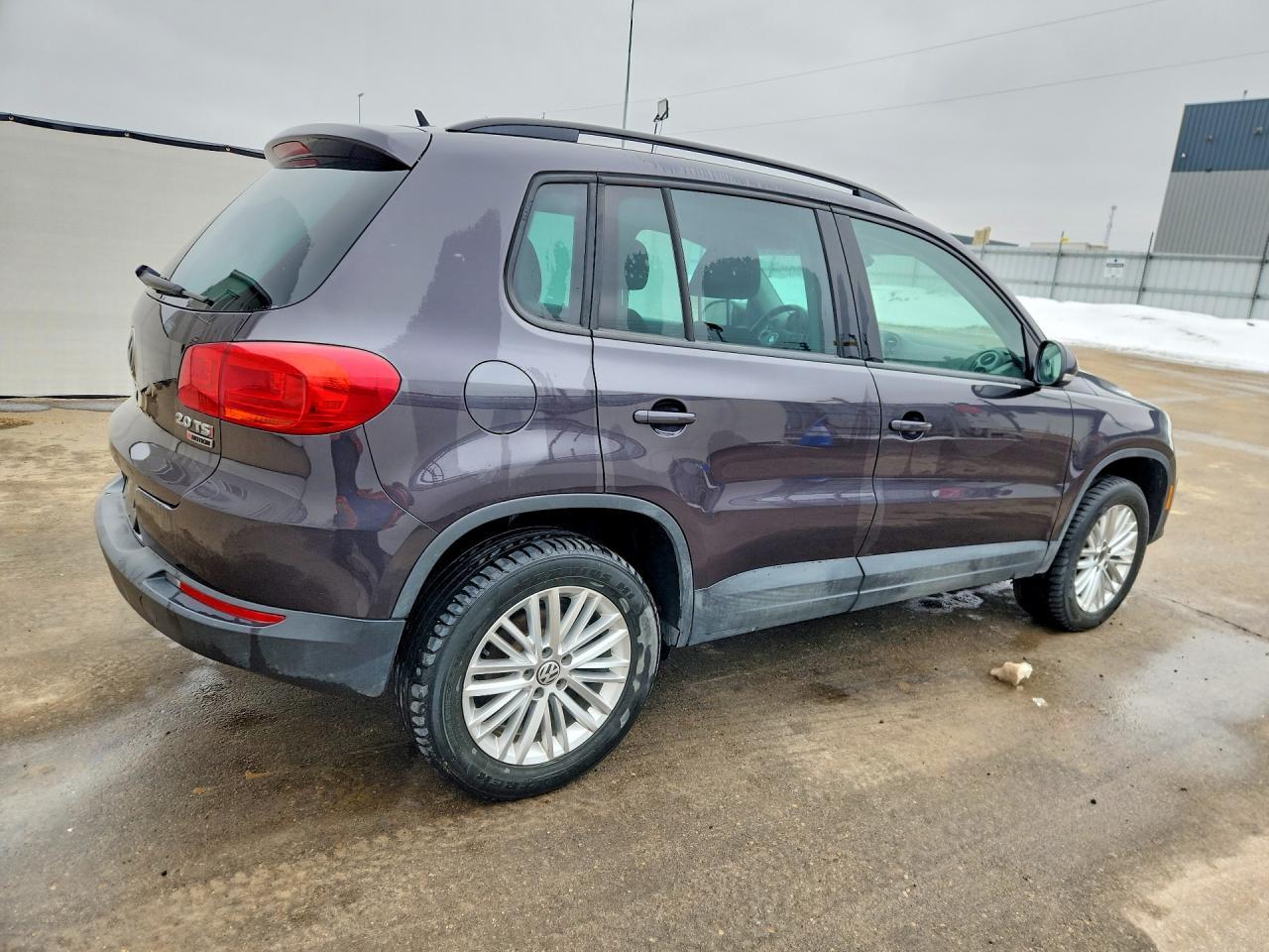 2016 Volkswagen Tiguan Comfortline - zdjęcie 3