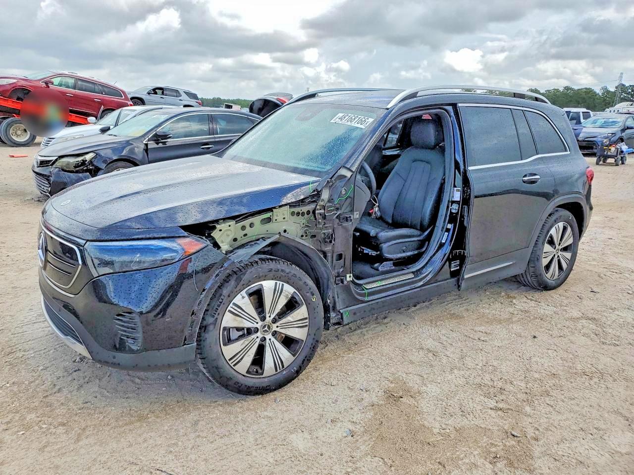 2023 Mercedes-Benz Eqb 250+ - zdjęcie główne