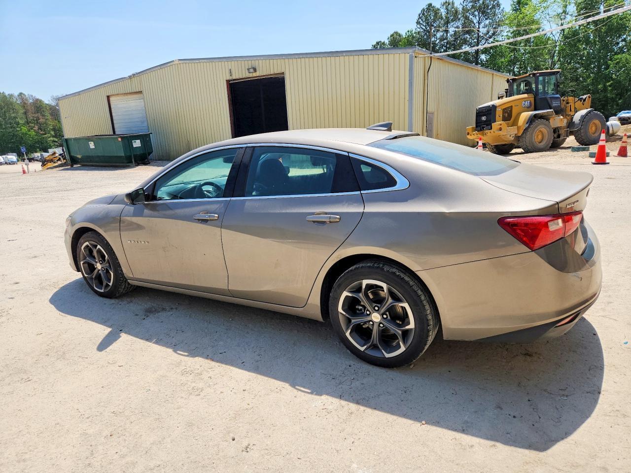 2023 Chevrolet Malibu Lt - zdjęcie 2