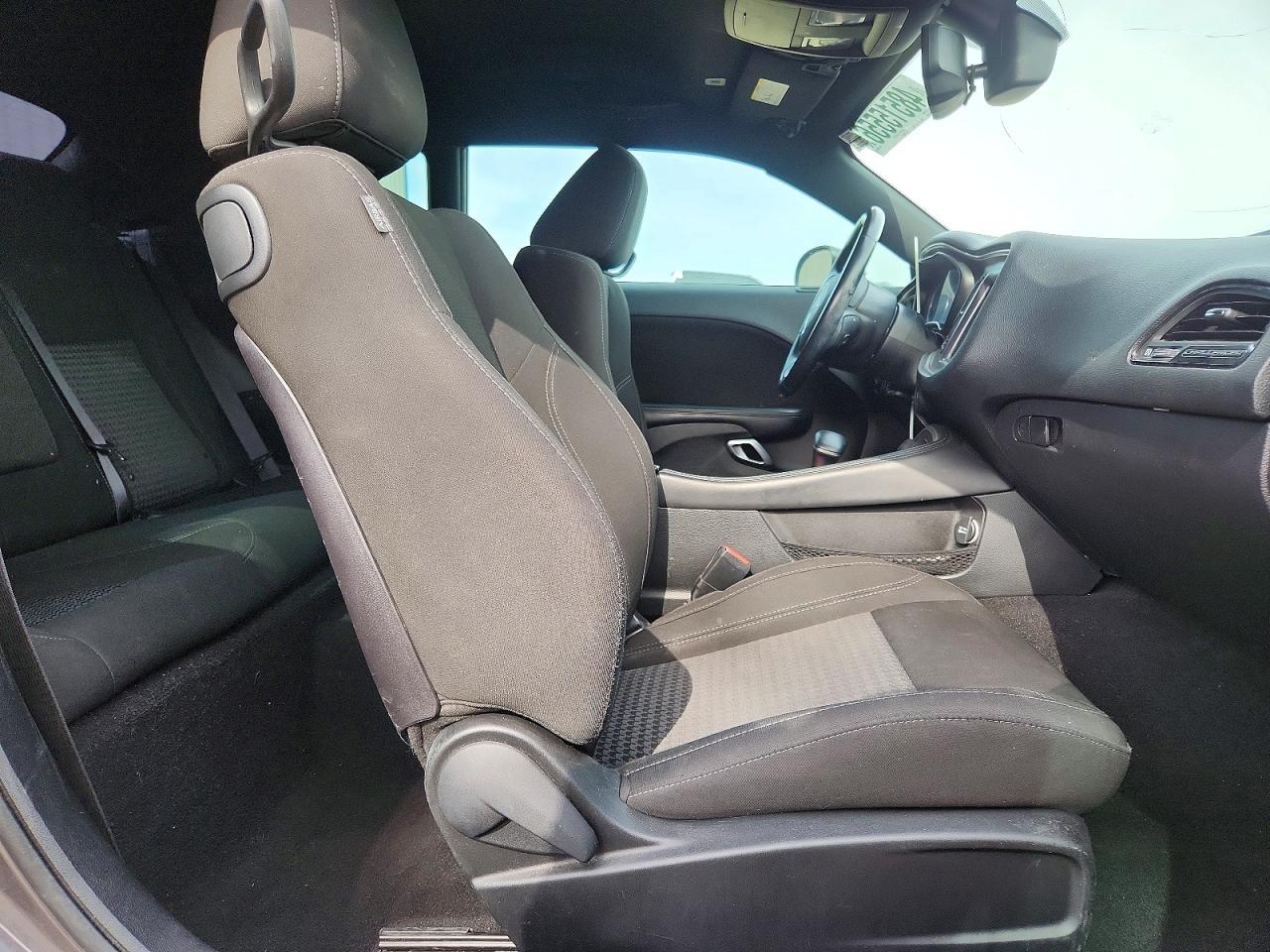 2019 Dodge Challenger Sxt - zdjęcie 10