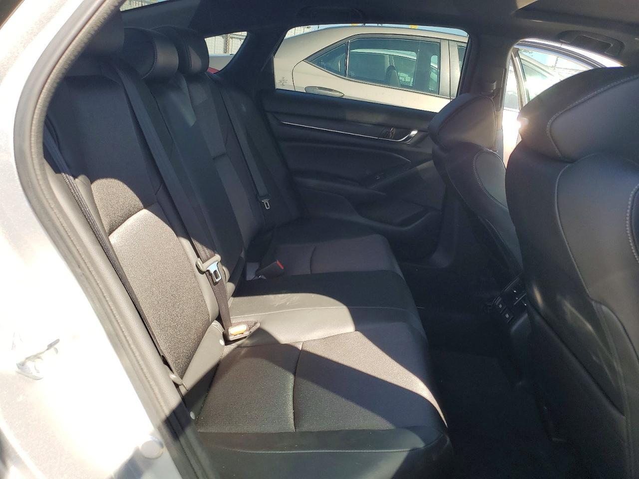 2022 Honda Accord Sport - zdjęcie 10