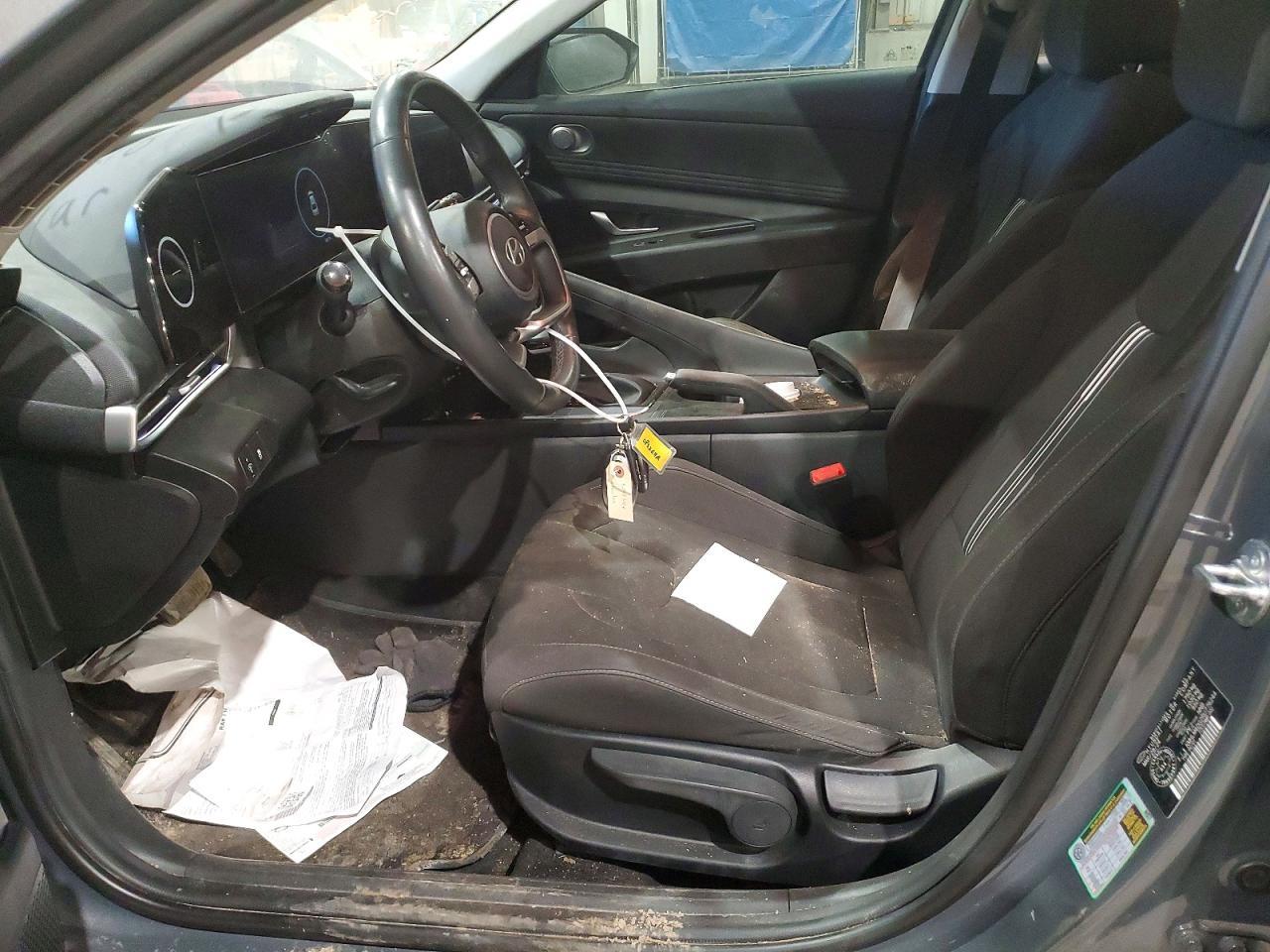 2024 Hyundai Elantra Sel - zdjęcie 7