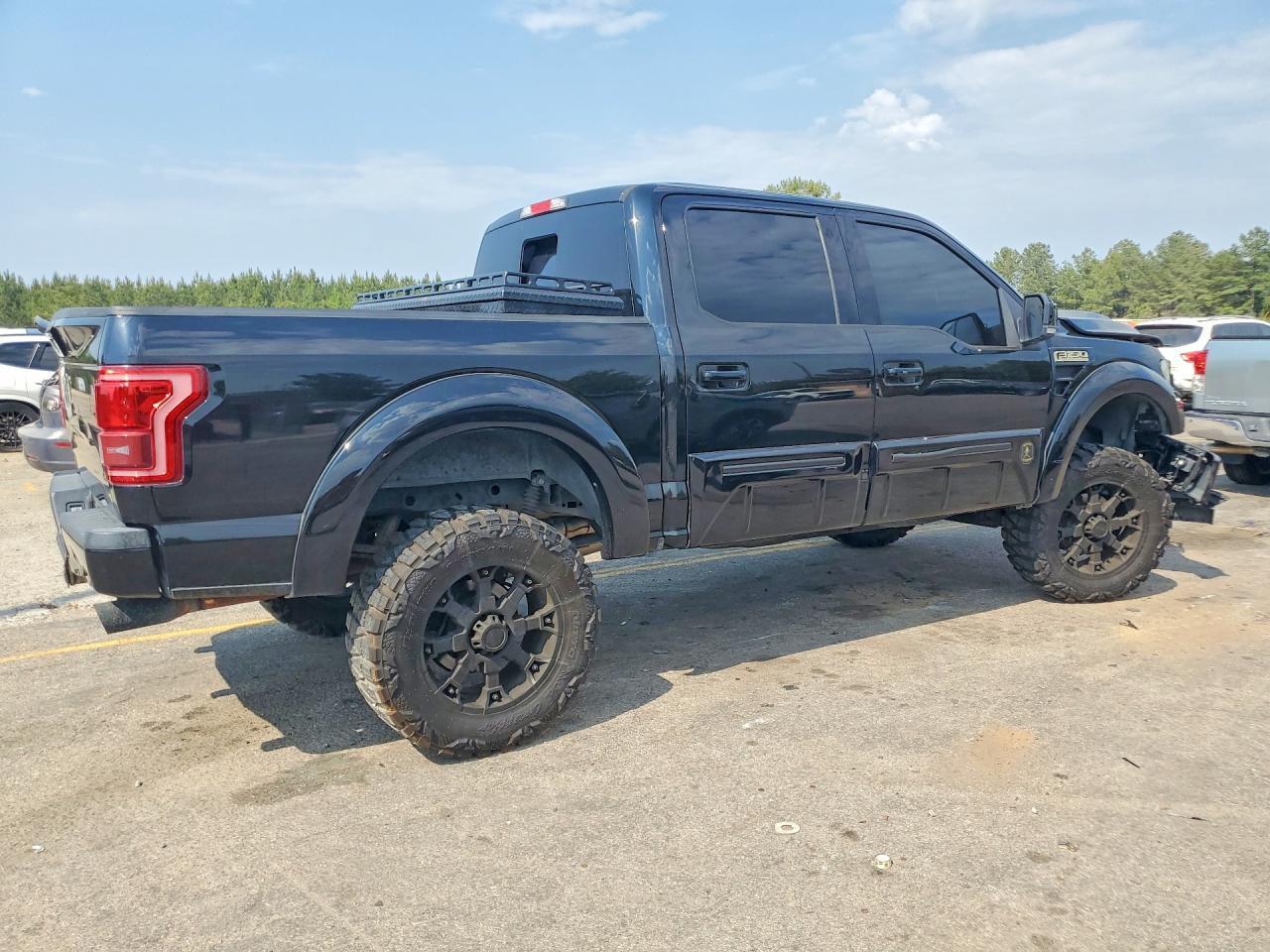 2017 Ford F150 Supercrew - zdjęcie 3