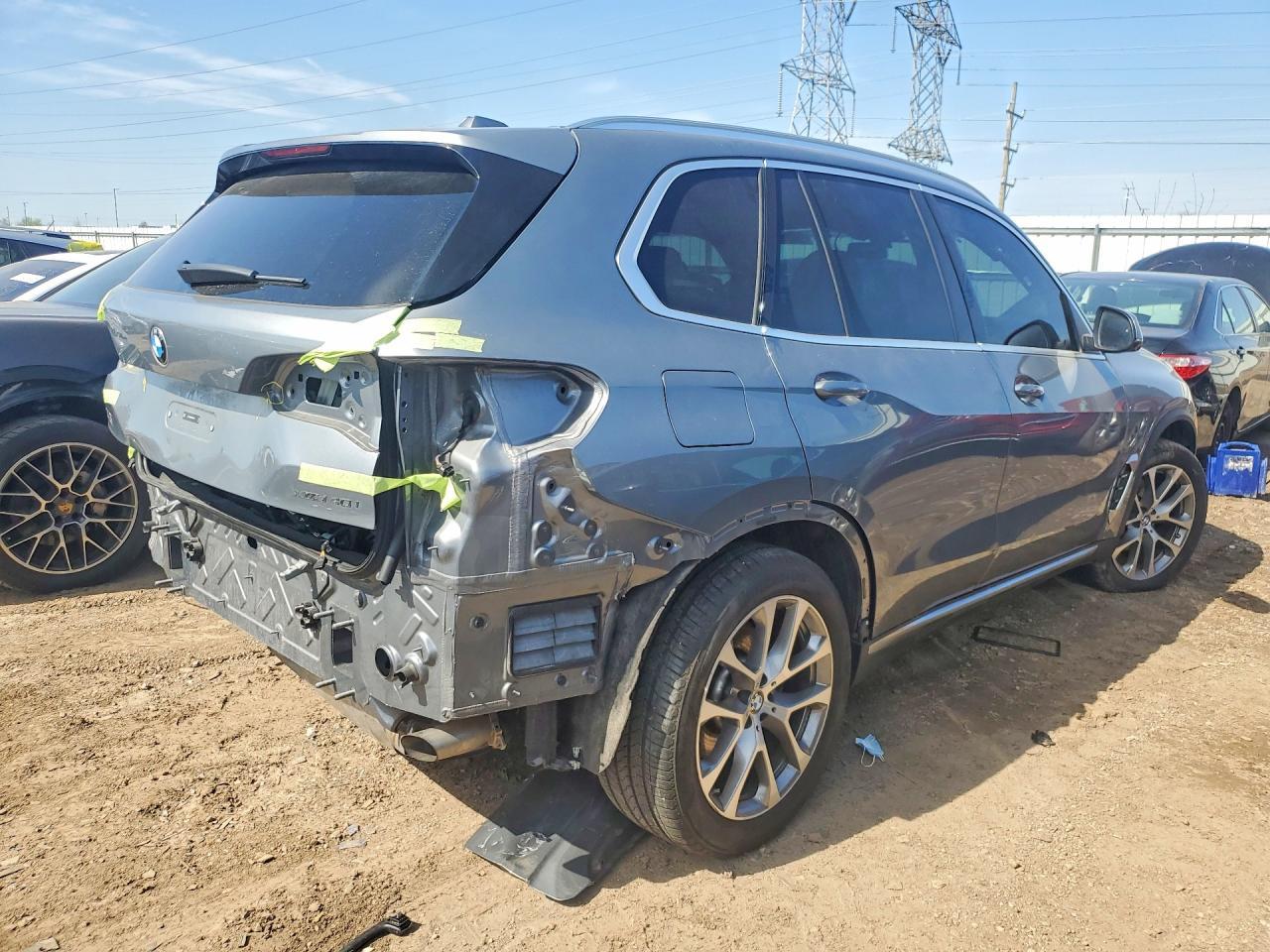 2025 BMW X5 xDrive40I - zdjęcie 3