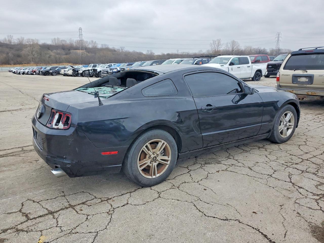 2014 Ford Mustang - zdjęcie 3