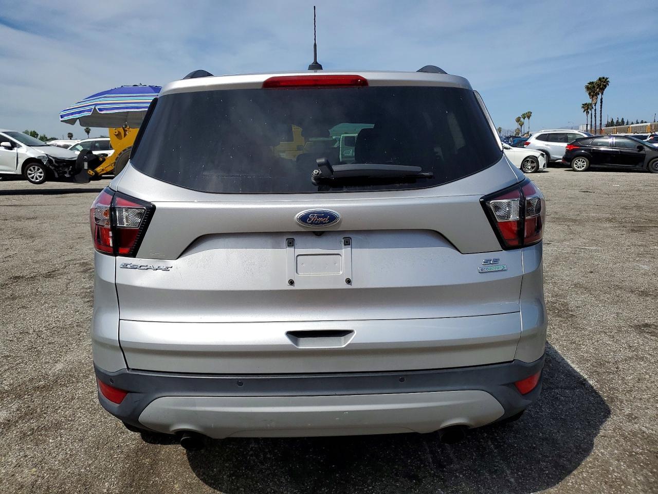2017 Ford Escape Se - zdjęcie 6
