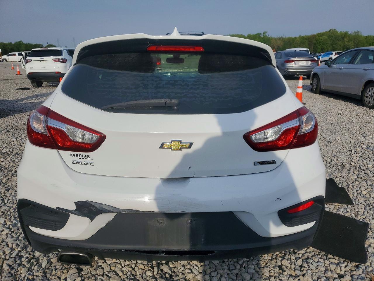 2017 Chevrolet Cruze Premier - zdjęcie 6