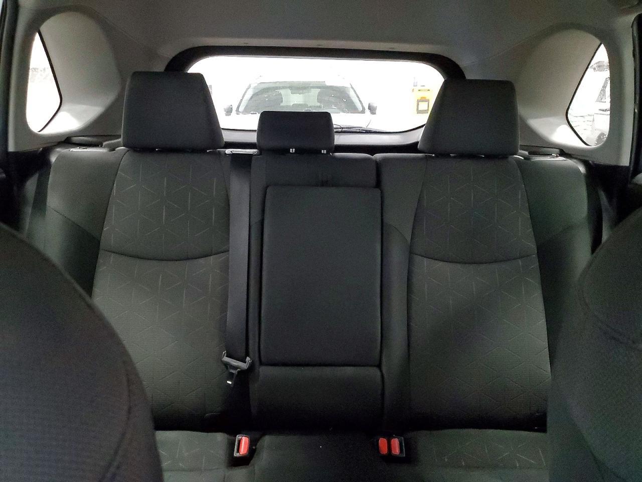 2019 Toyota Rav4 Xle - zdjęcie 10