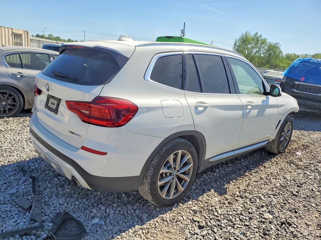 2019 BMW X3 xDrive30I - zdjęcie 3