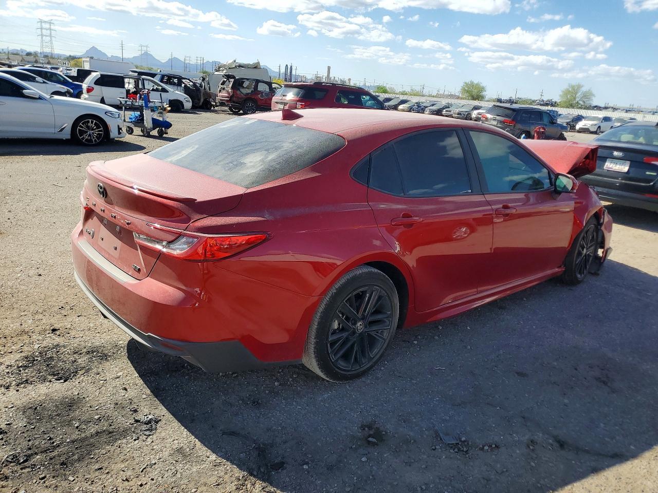 2026 Toyota Camry Se - zdjęcie 4