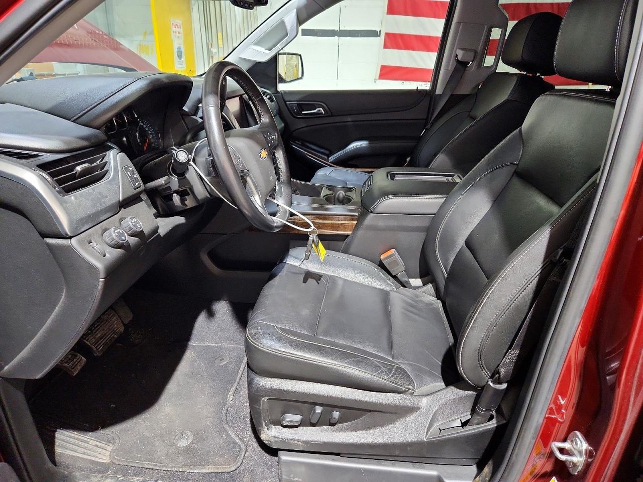 2020 Chevrolet Suburban K1500 Lt - zdjęcie 7