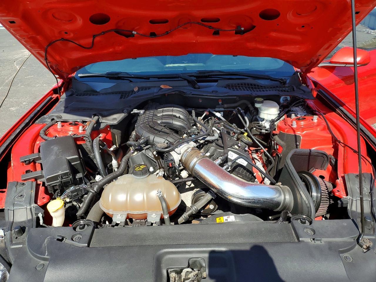 2016 Ford Mustang - zdjęcie 11