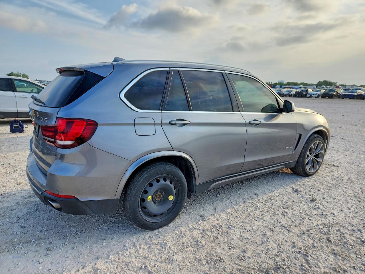 2014 BMW X5 Sdrive35I - zdjęcie 3