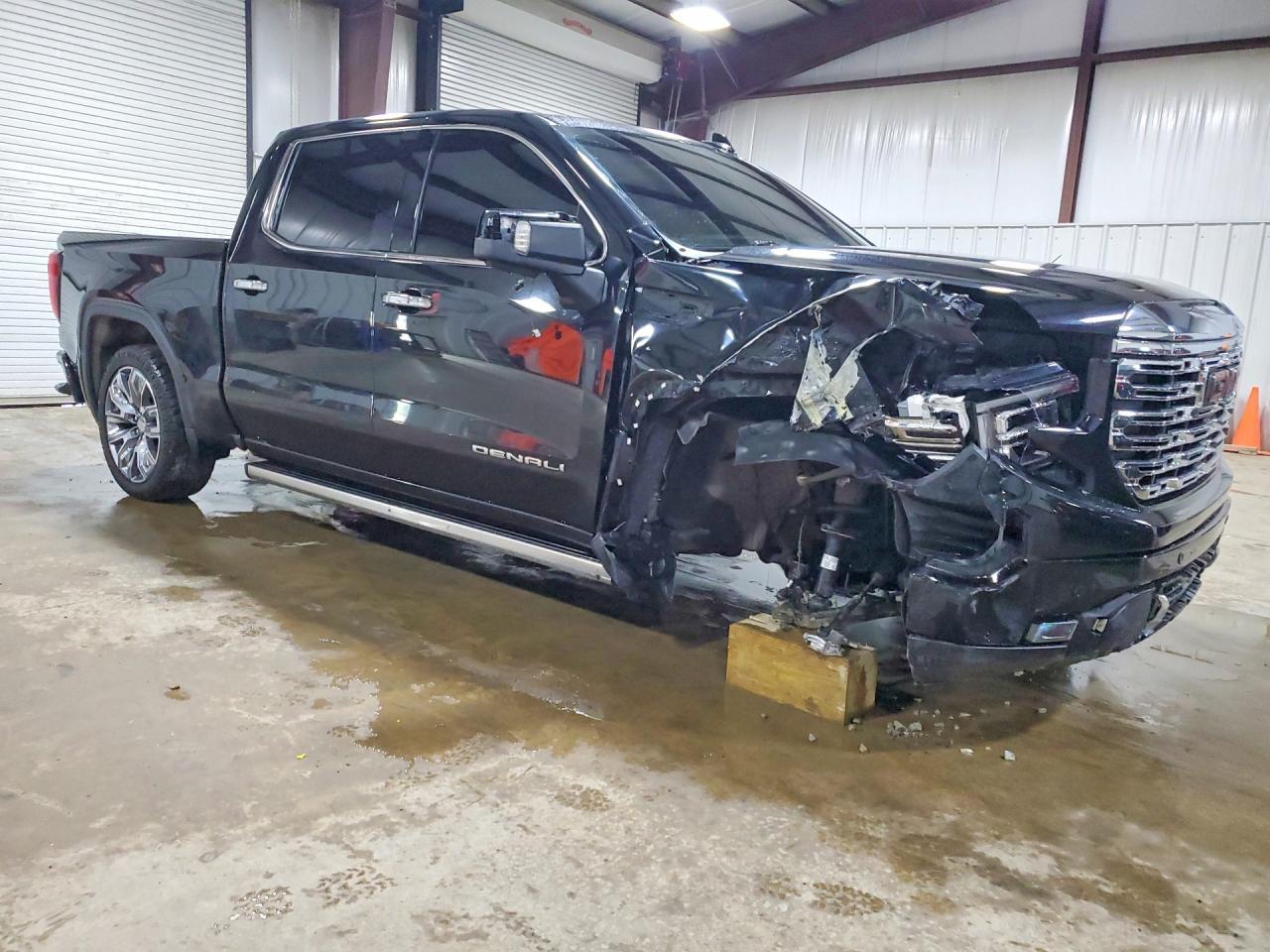 2023 GMC Sierra K1500 Denali - zdjęcie 4