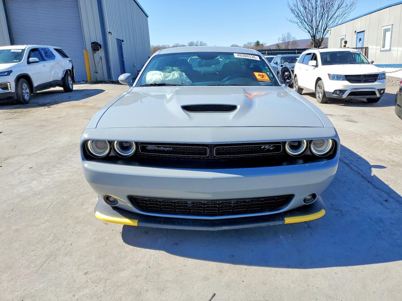 2022 Dodge Challenger R - zdjęcie 5