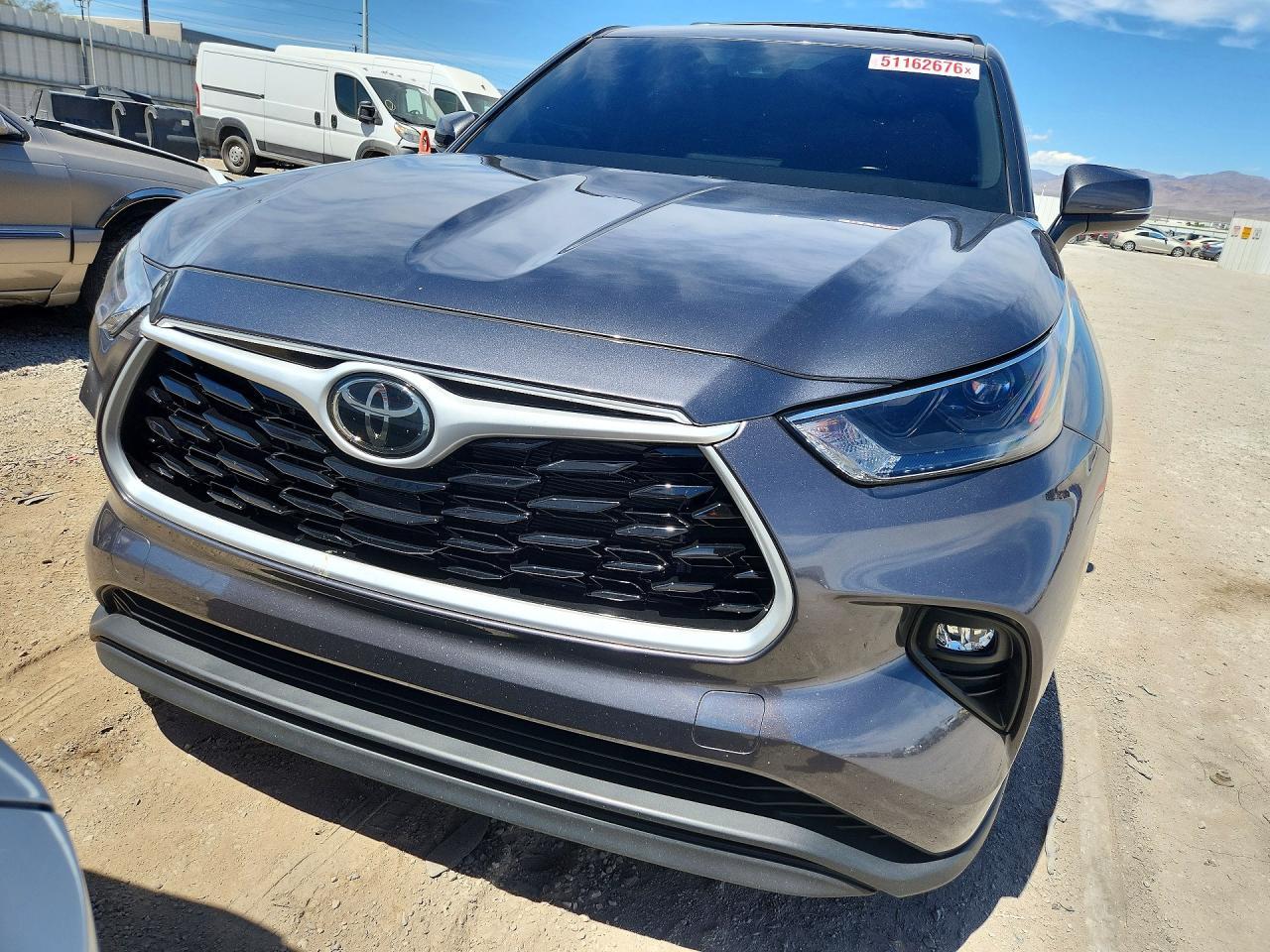 2024 Toyota Highlander Le - zdjęcie 5