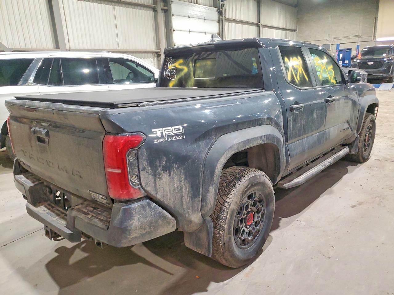 2024 Toyota Tacoma Trd Sport Hv - zdjęcie 3