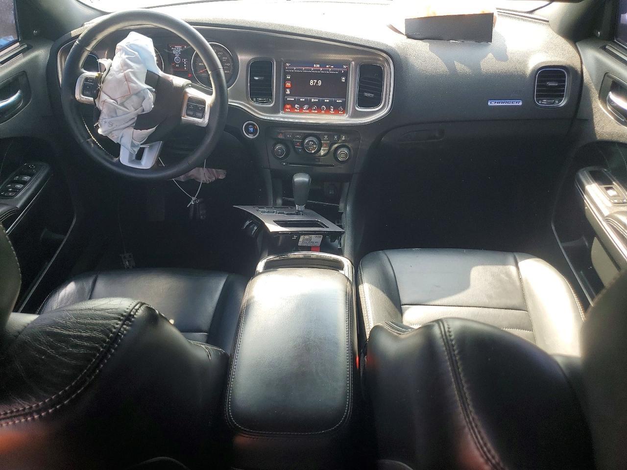 2014 Dodge Charger R - zdjęcie 8
