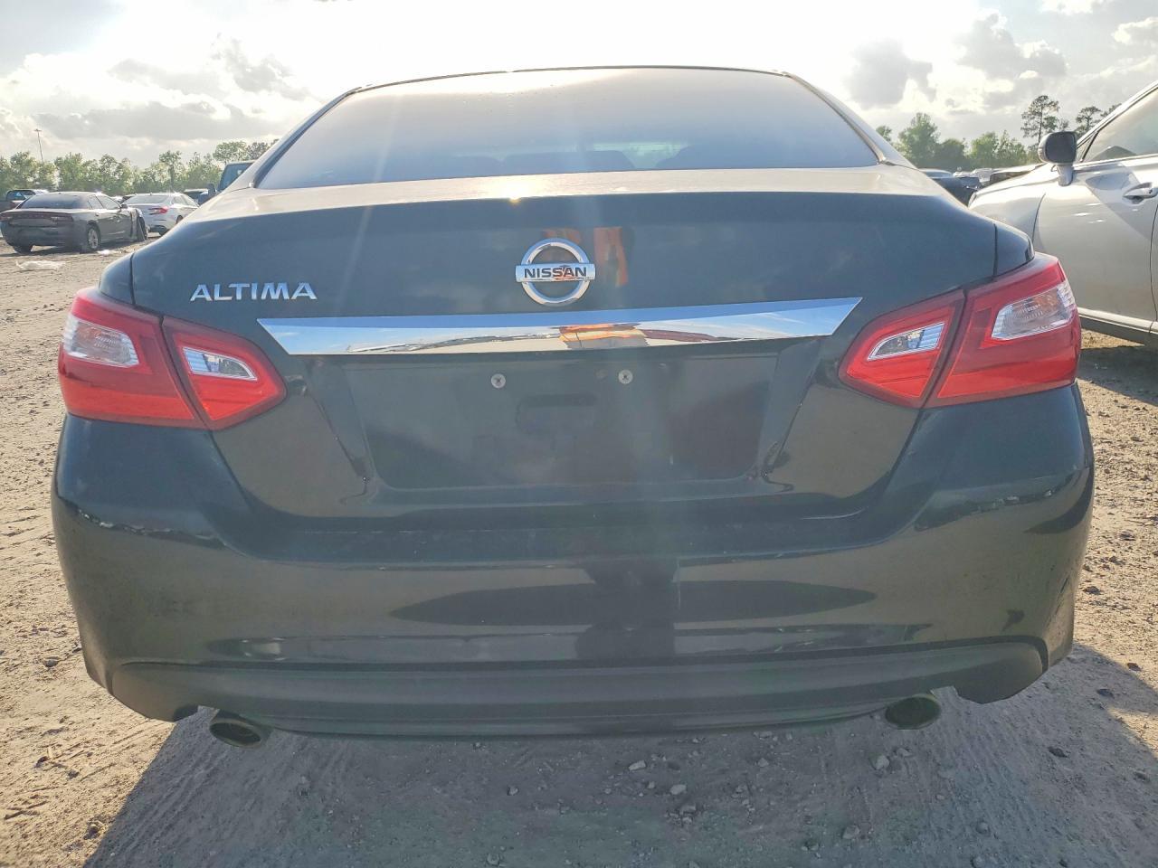 2016 Nissan Altima 2.5 S - zdjęcie 6