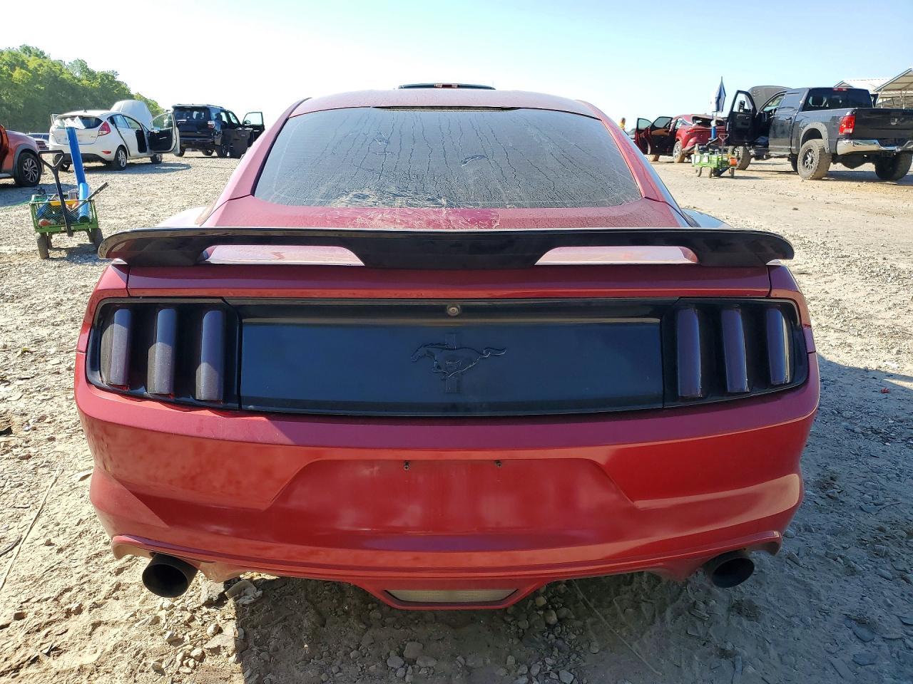 2016 Ford Mustang - zdjęcie 6