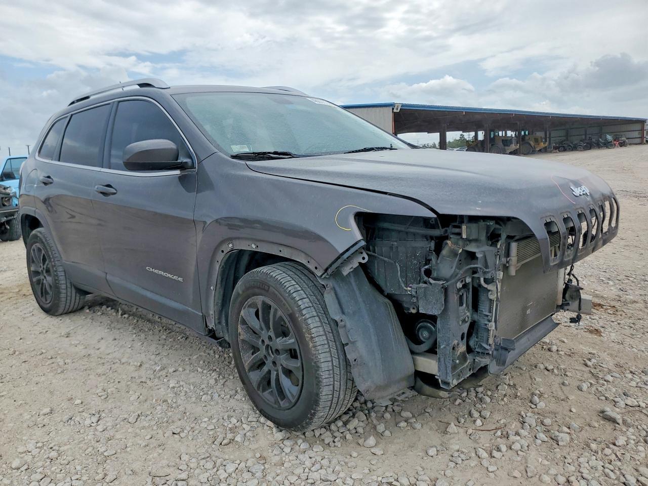 2019 Jeep Cherokee Latitude Plus - zdjęcie 4