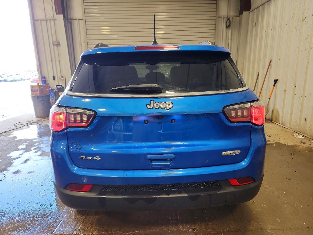 2018 Jeep Compass Latitude - zdjęcie 6