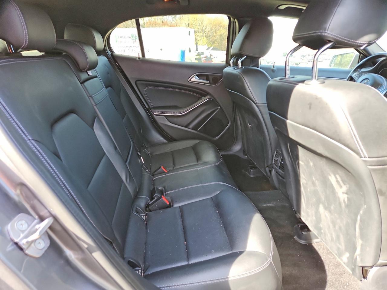 2020 Mercedes-Benz Gla 250 4Matic - zdjęcie 11