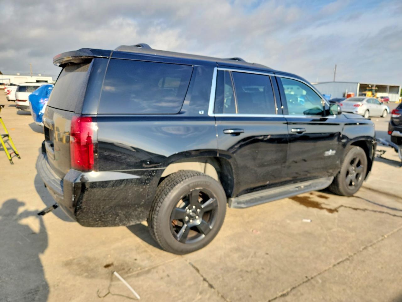 2018 Chevrolet Tahoe C1500 Lt - zdjęcie 3